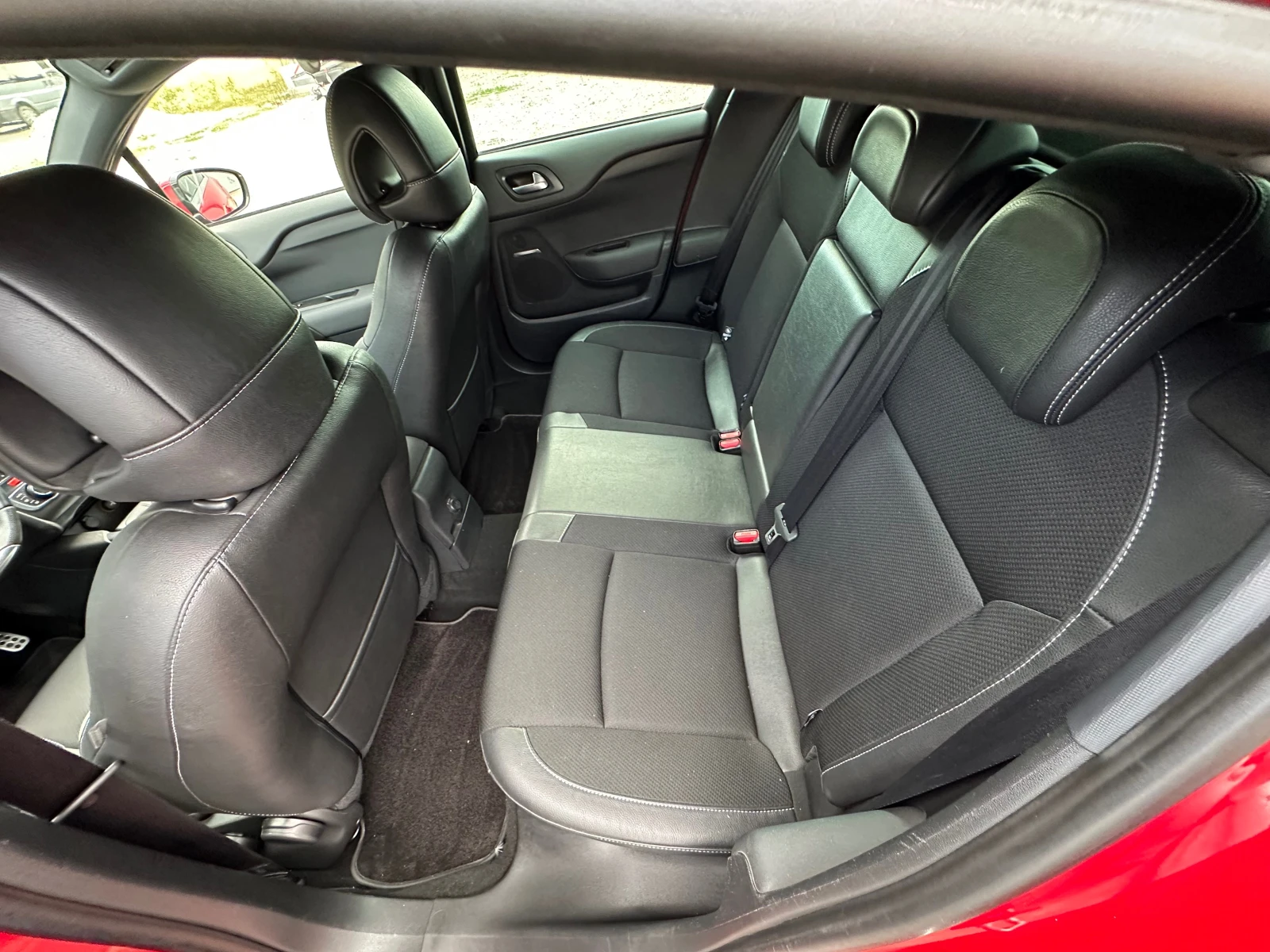 Citroen DS4 1.6HDI* EXCLUSIVE* LED* TOP - изображение 7