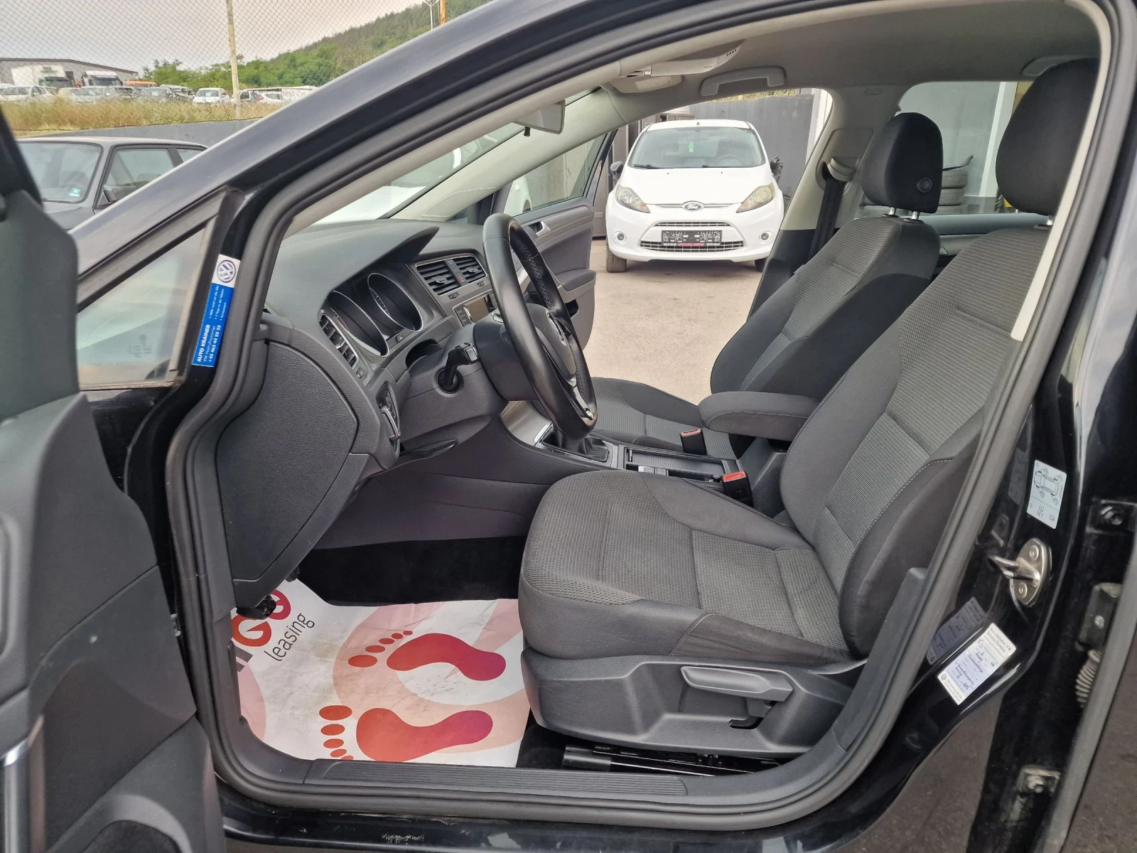 VW Golf 1.2i - изображение 10