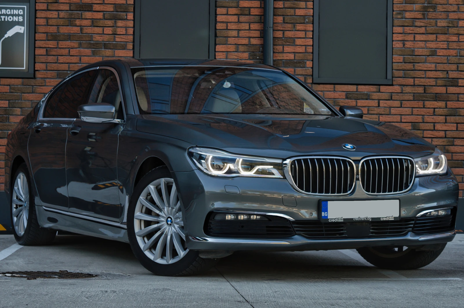 BMW 730 xDrive - изображение 3