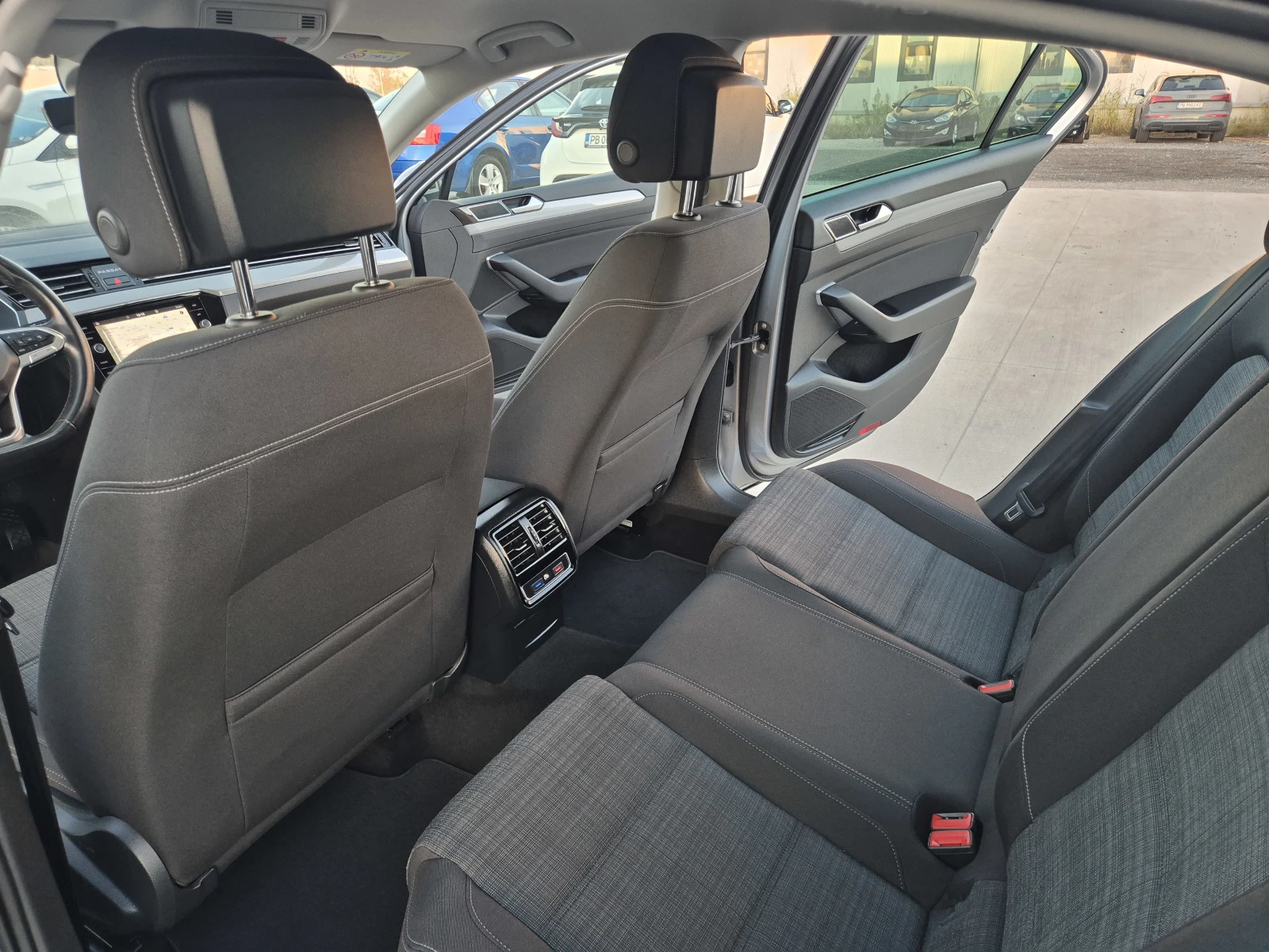 VW Passat BUSINES �/� | Mobile.bg � ����������� 12