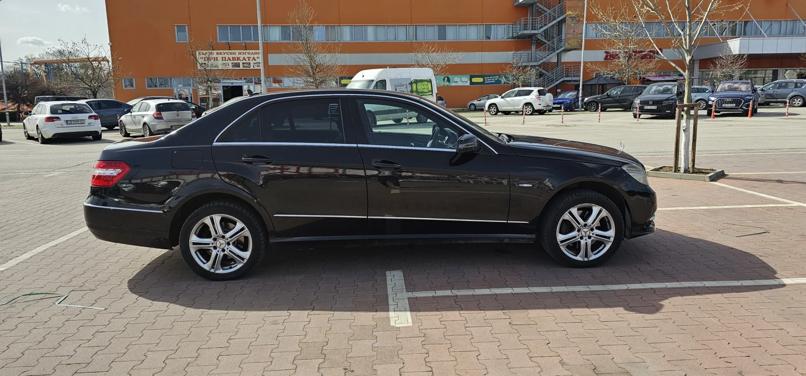 Mercedes-Benz E 350 BlueEFFICIENCY 4MATIC Germany  - изображение 4