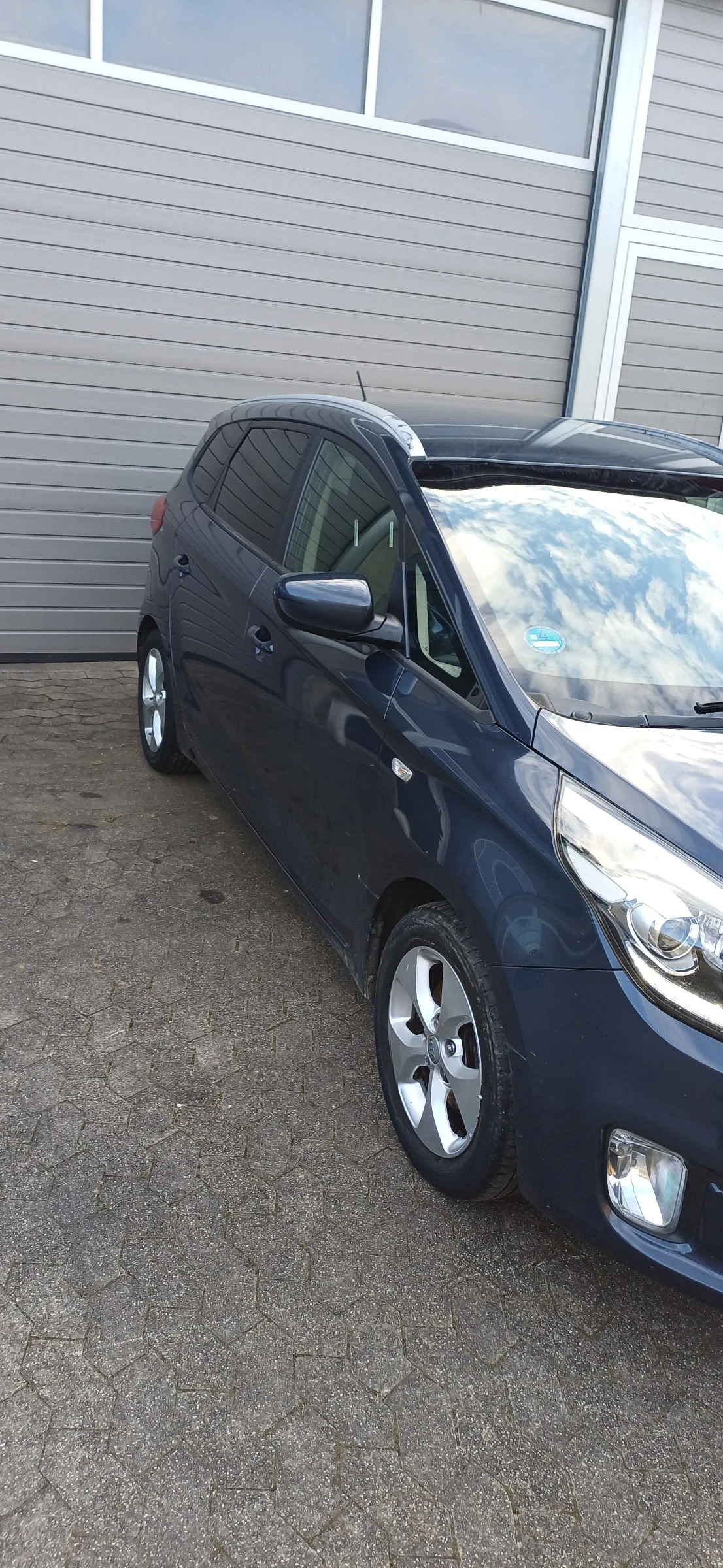 Kia Carens  - изображение 2