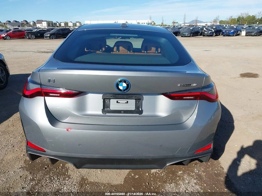 BMW i4 EDRIVE40 | ЦЕНА ДО БЪЛГАРИЯ | , снимка 15 - Автомобили и джипове - 53810589