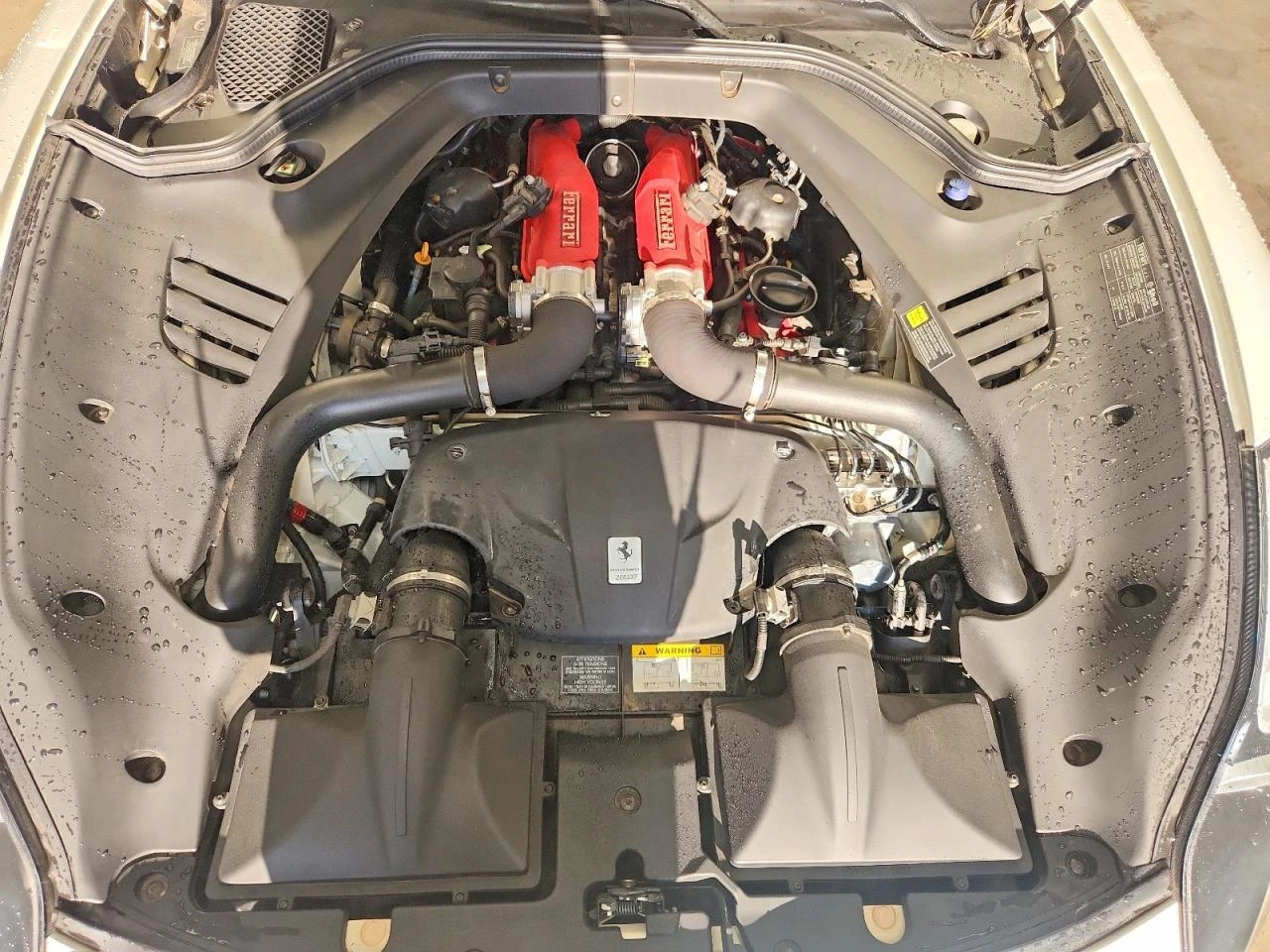 Ferrari California 3.9l Ferritti T, снимка 11 - Автомобили и джипове - 53944065