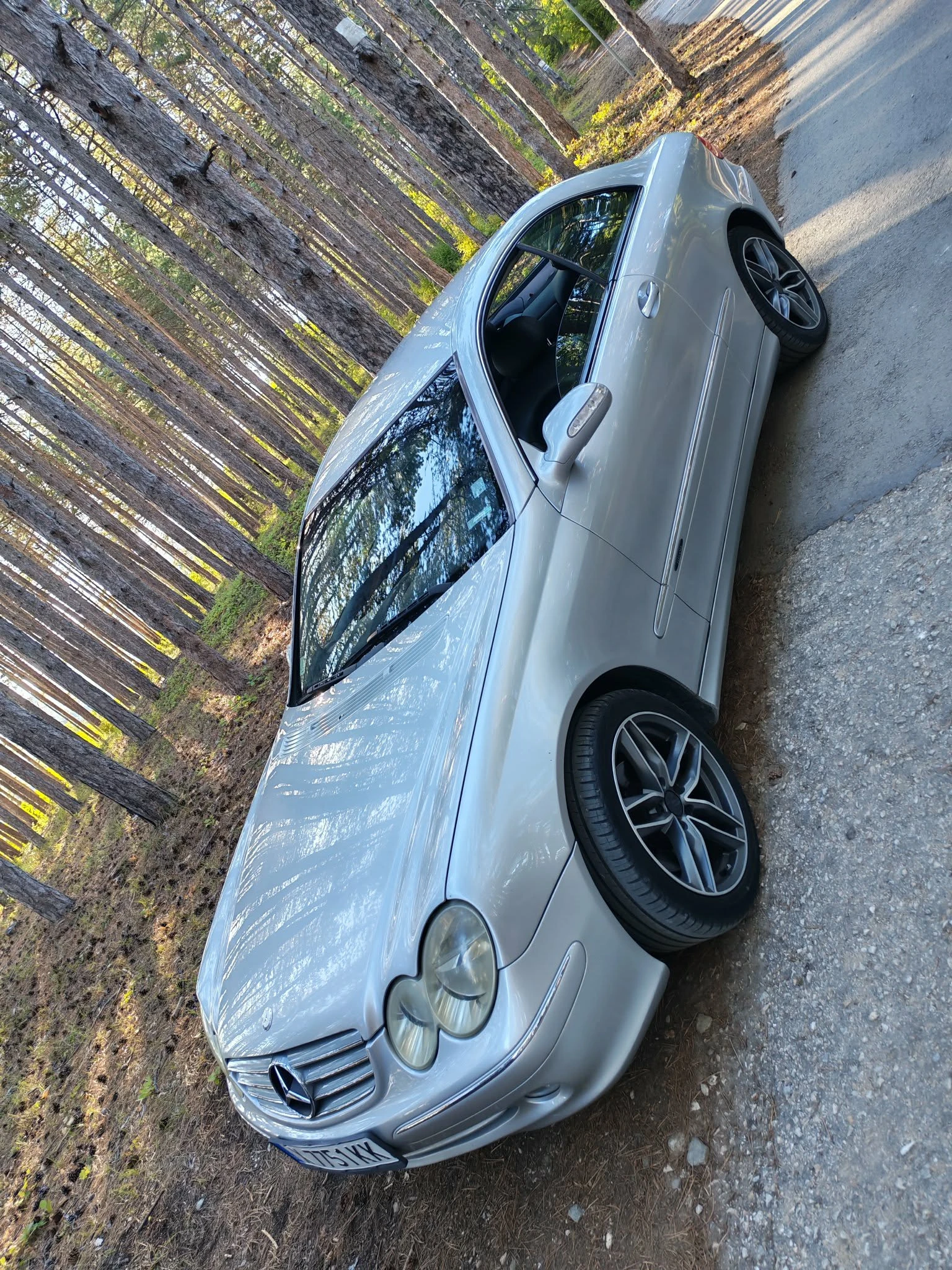 Mercedes-Benz CLK, снимка 4 - Автомобили и джипове - 53959697