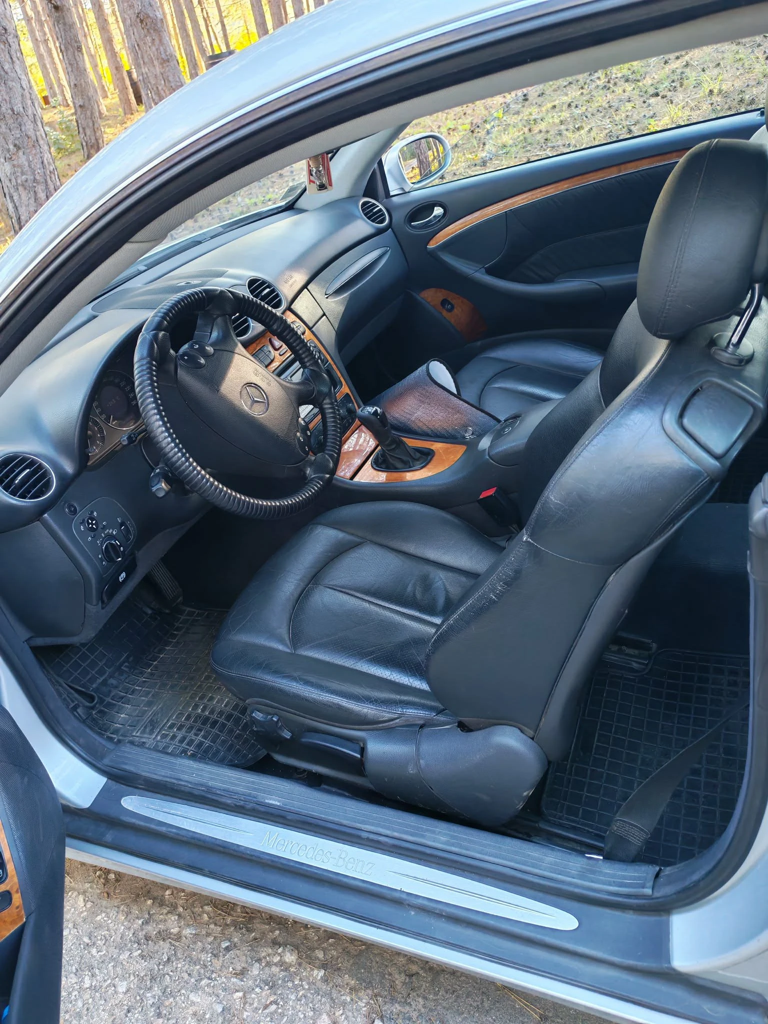 Mercedes-Benz CLK, снимка 6 - Автомобили и джипове - 53959697