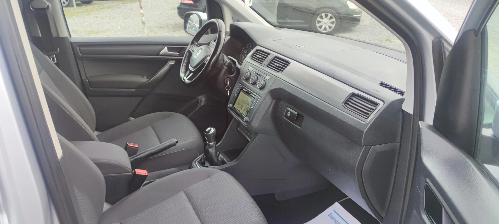 VW Caddy 2.0TDI 4MOTION , снимка 8 - Автомобили и джипове - 54135626