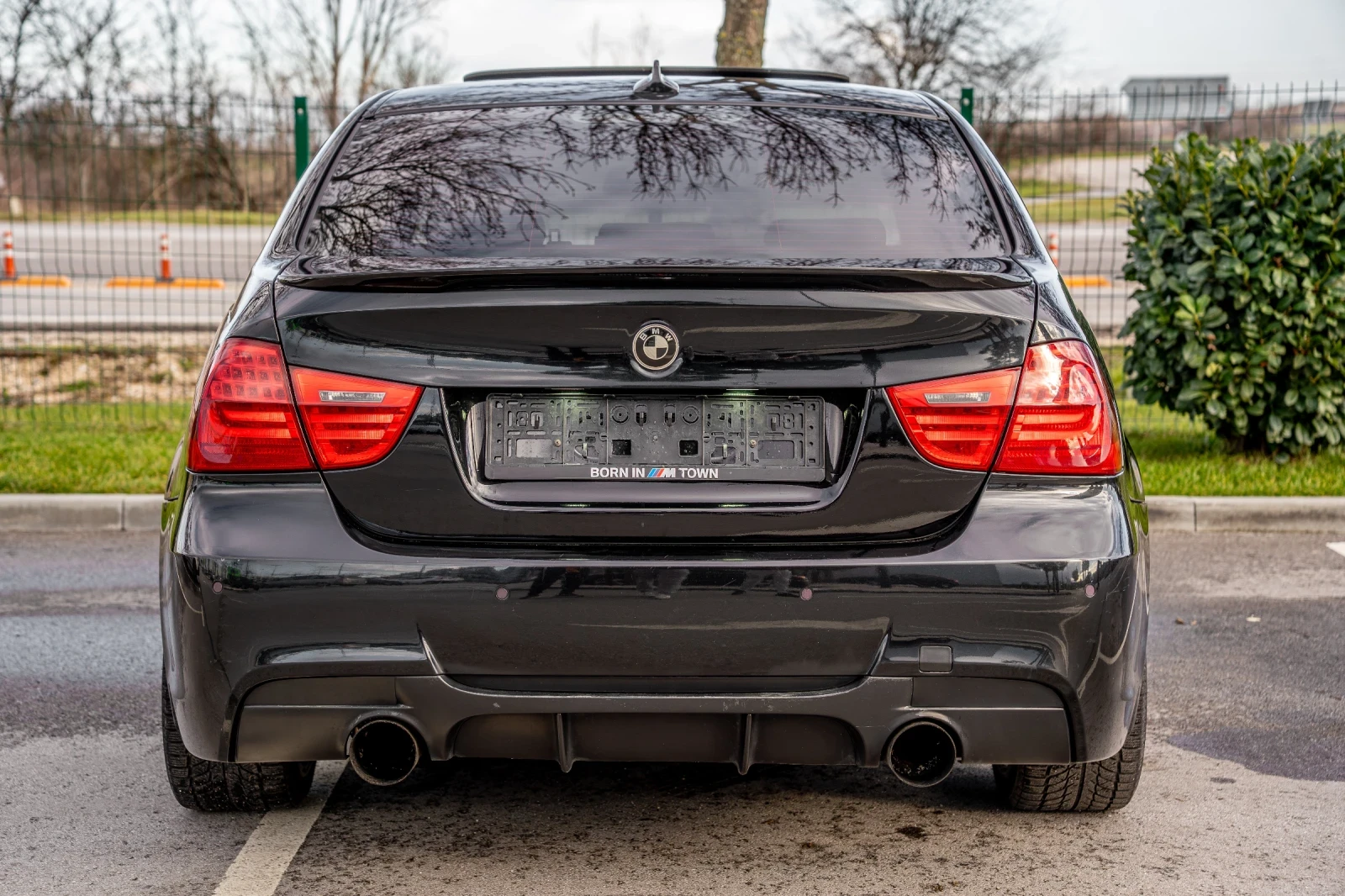 BMW 330 d M57 / М пакет / Logic7 / Carplay / Keyless / CiC, снимка 6 - Автомобили и джипове - 54170880