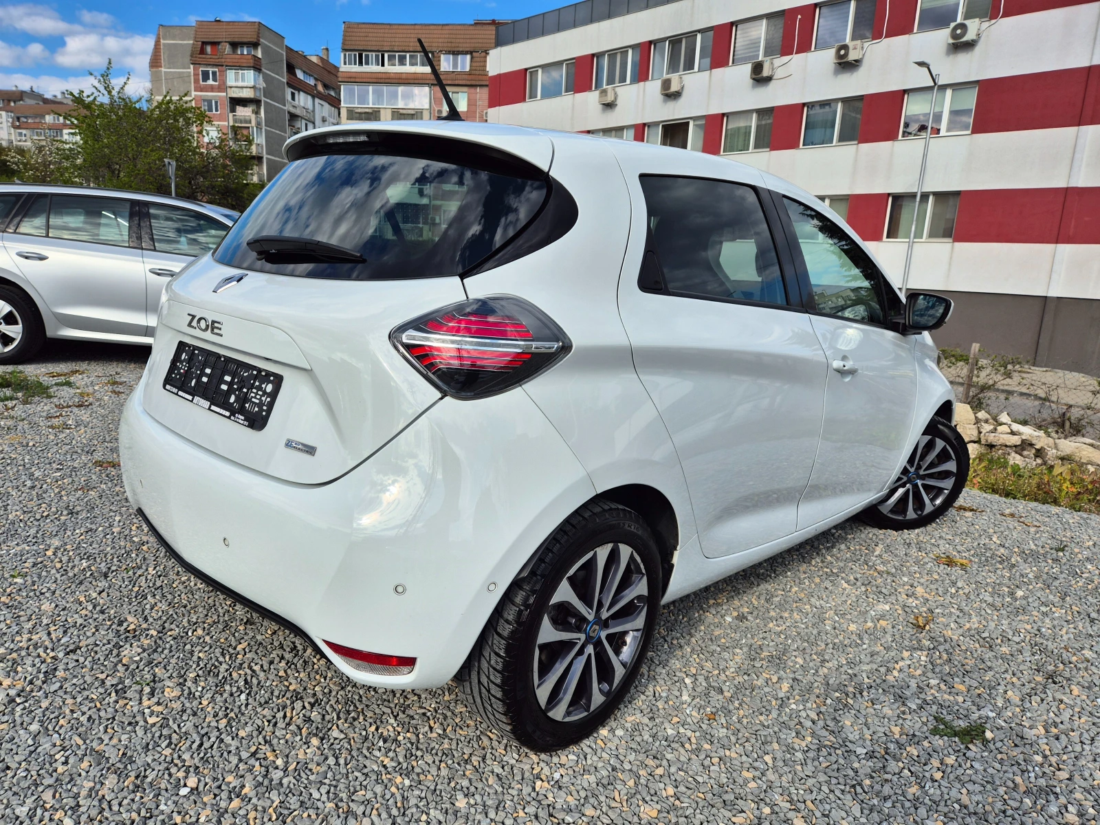 Renault Zoe R-135-INTENS-CCS PORT-TERMOPOMPA, снимка 2 - Автомобили и джипове - 54245924