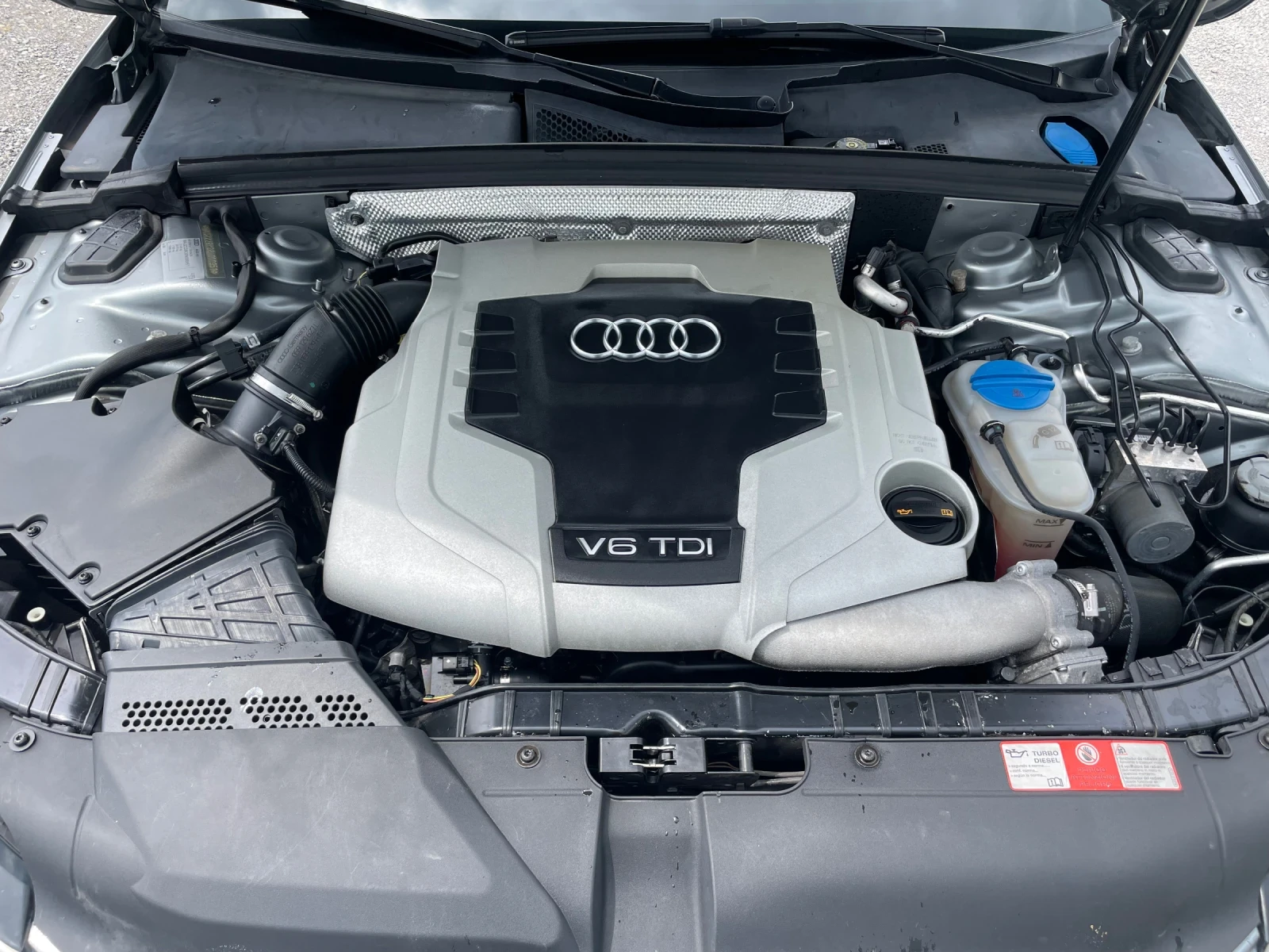 Audi A4 2.7TDI LED BI-XENON, снимка 13 - Автомобили и джипове - 54641327
