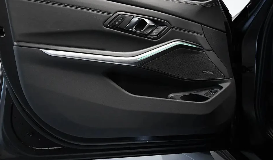 BMW M3 Competition Touring xDrive, снимка 7 - Автомобили и джипове - 54766308