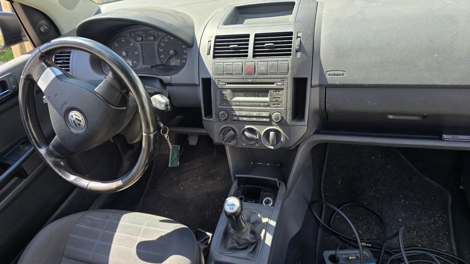 VW Polo 1.2tdi 70 к.с климатик , снимка 5 - Автомобили и джипове - 54939112