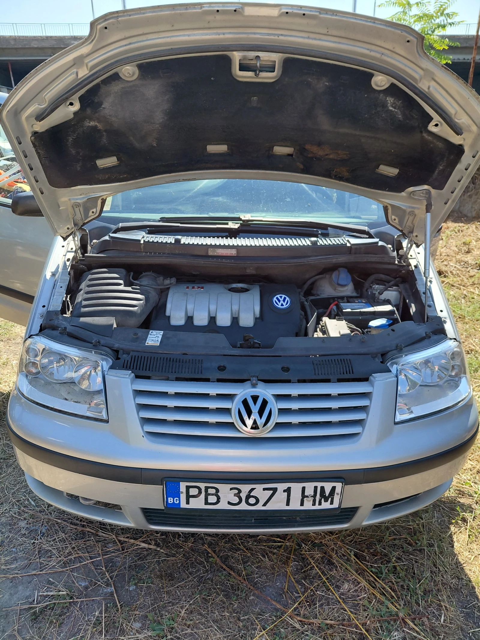 VW Sharan Family  1, 9 TDI , снимка 16 - Автомобили и джипове - 55054971