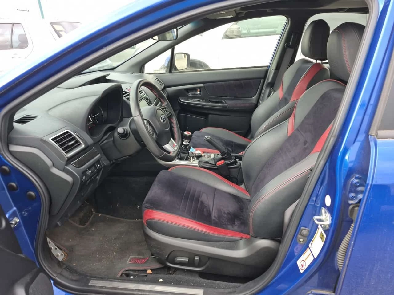 Subaru WRX * STI * CARFAX * БЕЗ ПЪРВОНАЧАЛНА ВНОСКА, снимка 2 - Автомобили и джипове - 55085131