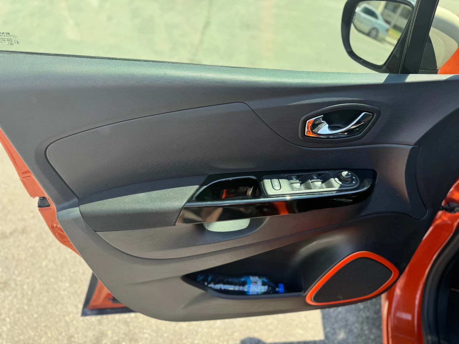 Renault Captur 1.5 DCI Първи собственик , снимка 7 - Автомобили и джипове - 55161820
