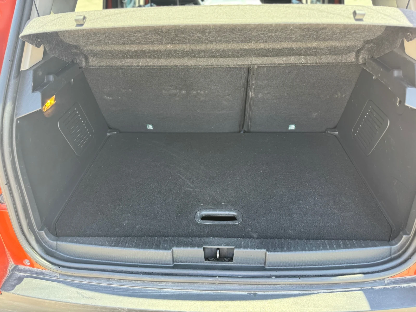 Renault Captur 1.5 DCI Първи собственик , снимка 17 - Автомобили и джипове - 55161820