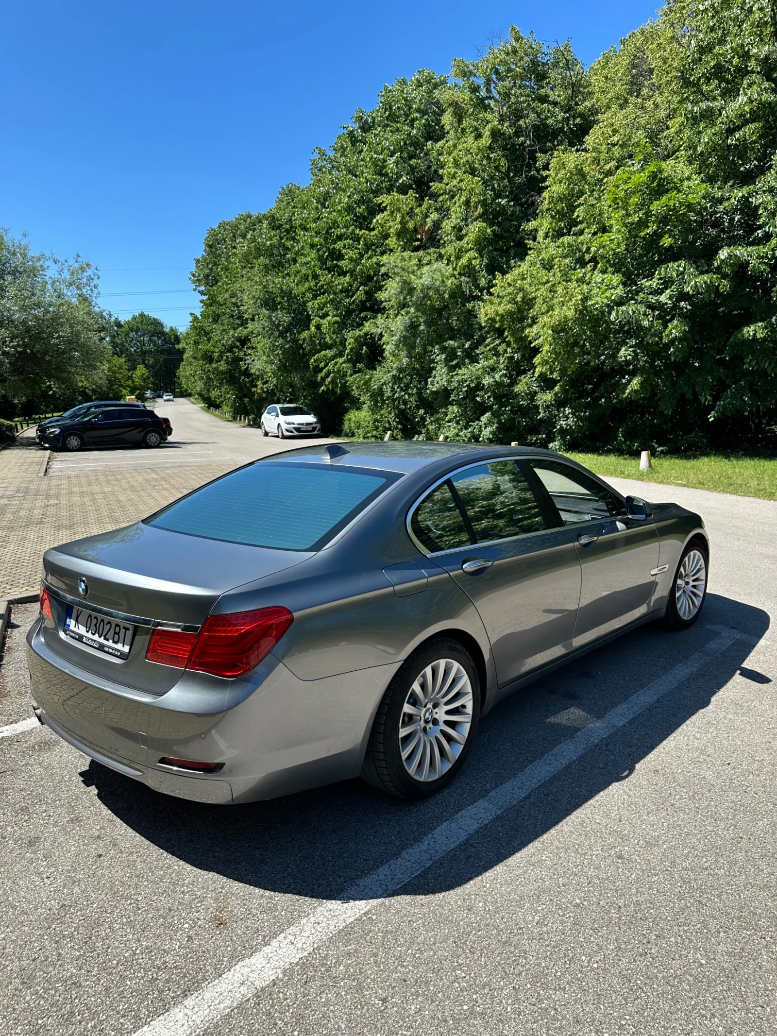 BMW 730, снимка 4 - Автомобили и джипове - 55624281