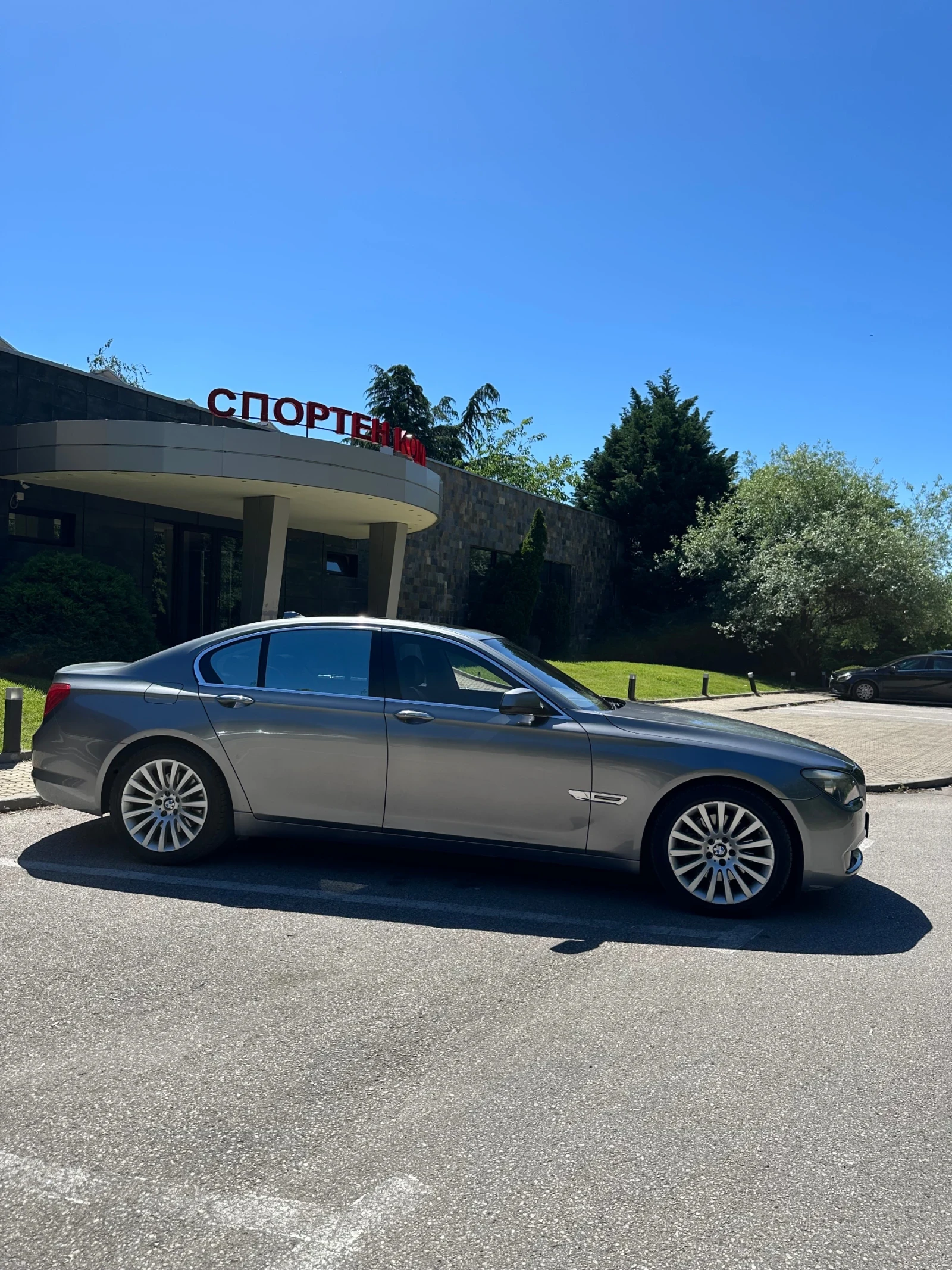 BMW 730, снимка 3 - Автомобили и джипове - 55624281