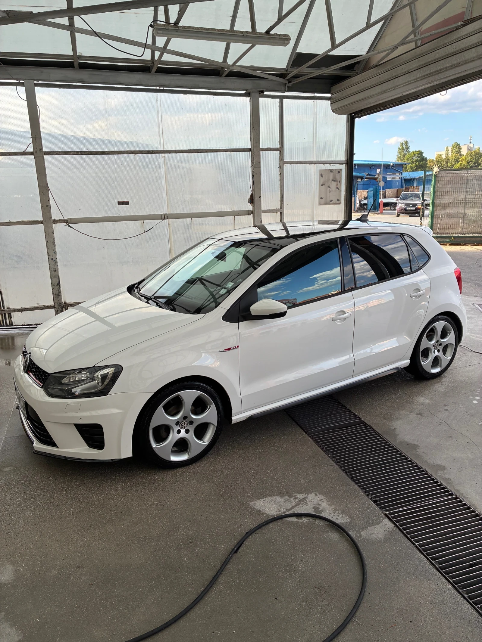 VW Polo Без Забелешка 1.2 GTI, снимка 4 - Автомобили и джипове - 55943408