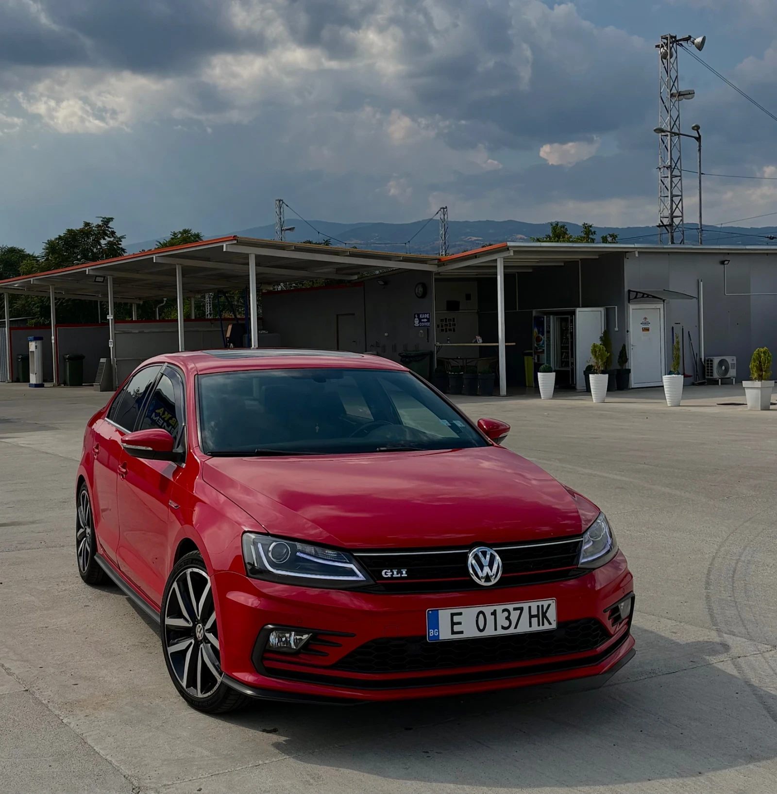 VW Jetta 2.0 GLI DSG 2018 FaceLift FULL Keyless REAL.KM