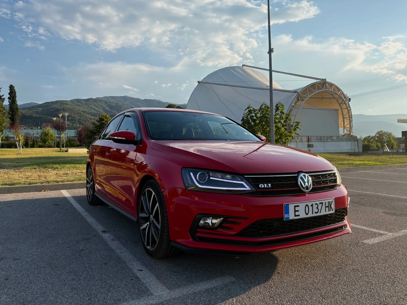 VW Jetta 2.0 GLI DSG 2018 FaceLift FULL Keyless REAL.KM
