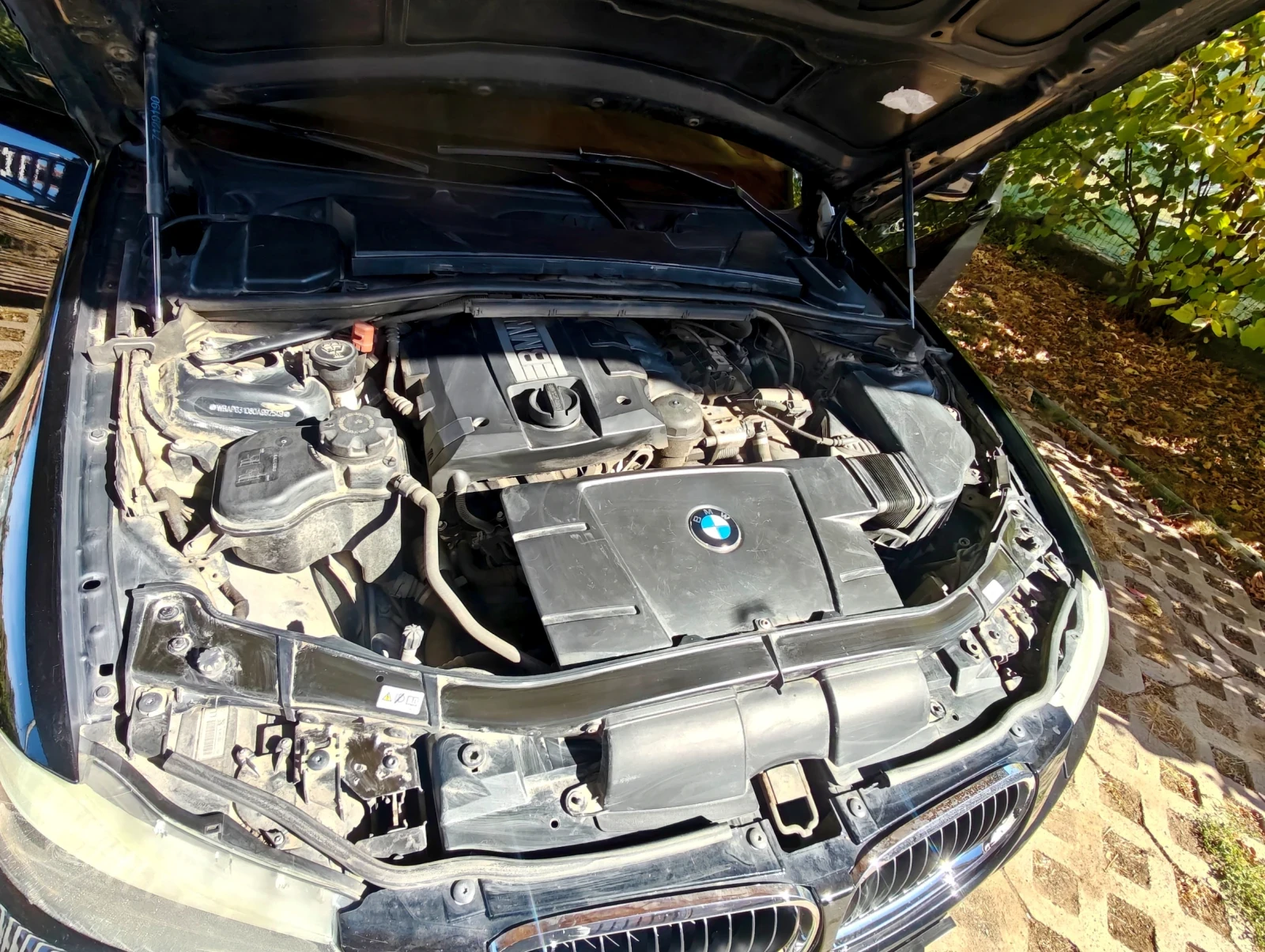 BMW 320, снимка 9 - Автомобили и джипове - 56447046