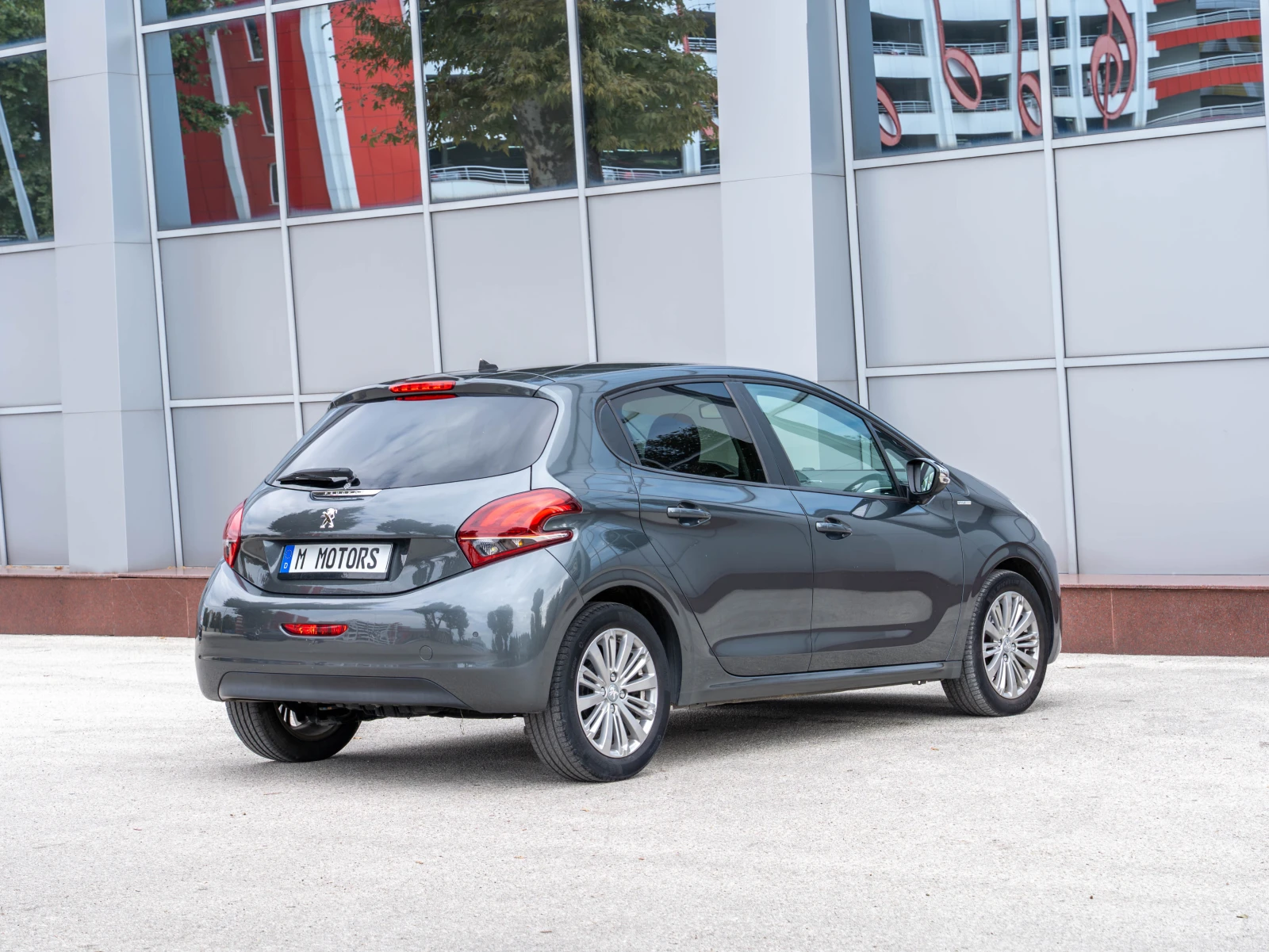 Peugeot 208 1.6HDi 75 �.�. FACELIFT LED EURO6B  | Mobile.bg � ����������� 7