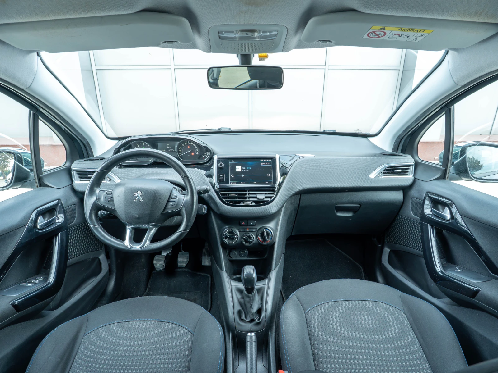 Peugeot 208 1.6HDi 75 �.�. FACELIFT LED EURO6B  | Mobile.bg � ����������� 9