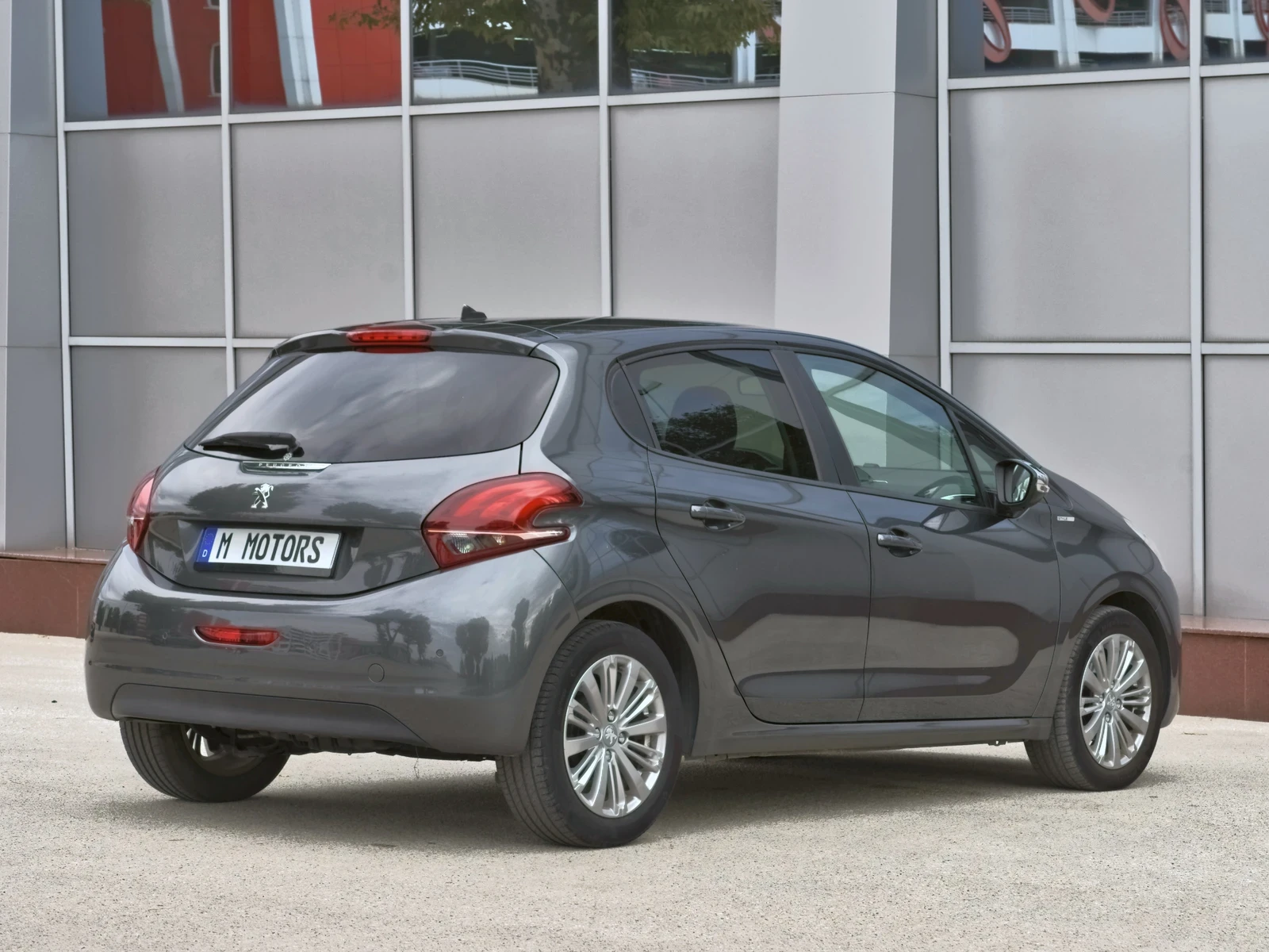 Peugeot 208 1.6HDi 75 �.�. FACELIFT LED EURO6B | Mobile.bg � ����������� 7