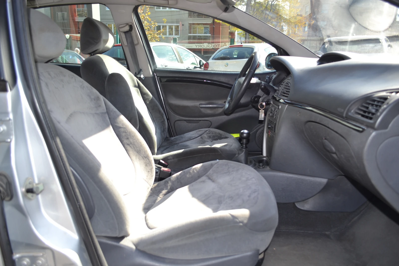 Citroen C5 2.0 DISEL, снимка 11 - Автомобили и джипове - 56598999