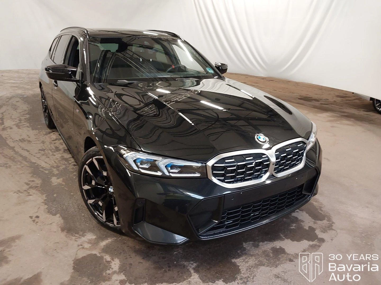 BMW 340 M340d xDrive Touring Sportautomatic, снимка 4 - Автомобили и джипове - 56709124