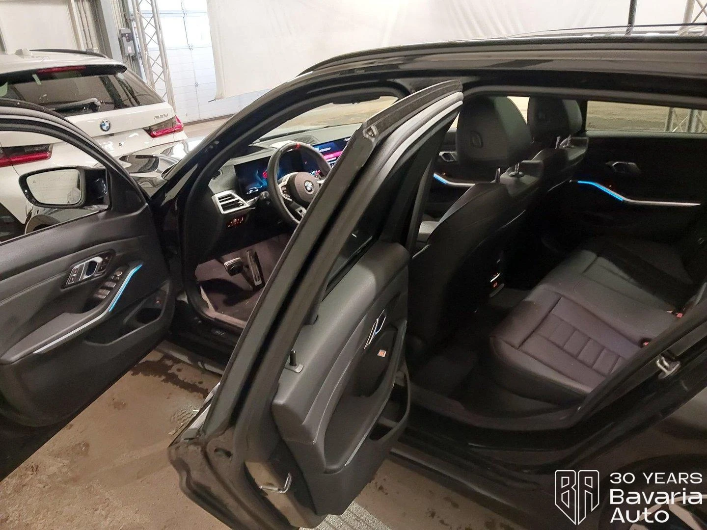 BMW 340 M340d xDrive Touring Sportautomatic, снимка 5 - Автомобили и джипове - 56709124