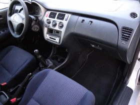 Honda Hr-v 1.6i-105k.c. / 4 X 4 / Климатик / - 7600 лв. - 73481747 9