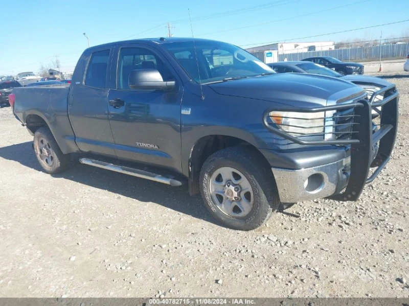 Toyota Tundra 4.6L V8 КРАЙНА ЦЕНА, снимка 3 - Автомобили и джипове - 48673469