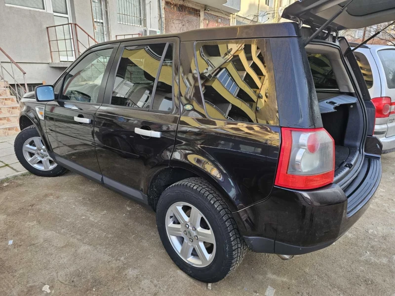 Land Rover Freelander, снимка 8 - Автомобили и джипове - 49322935