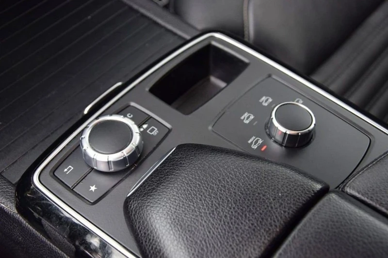 Mercedes-Benz GLE 350 D COUPE ОЧАКВАН ВНОС FULL AMG LINE ЛИЗИНГ 100%, снимка 6 - Автомобили и джипове - 51624059