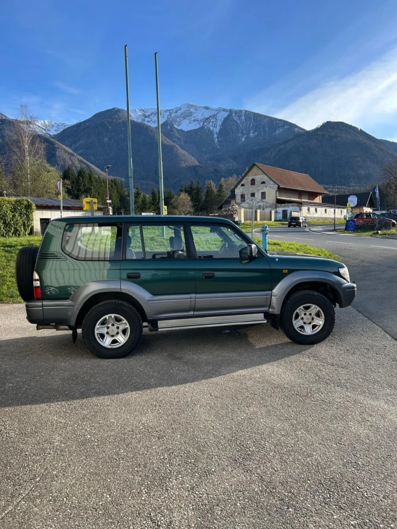 Toyota Land cruiser Топ състояние, снимка 3 - Автомобили и джипове - 52691948