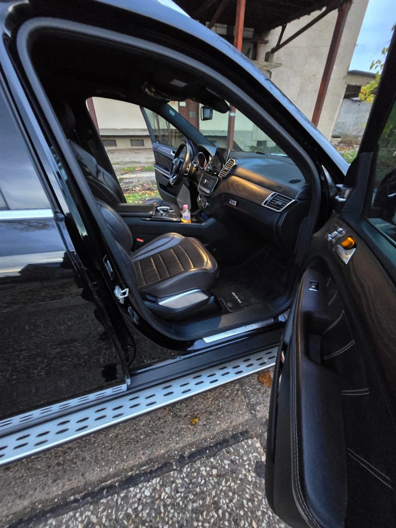 Mercedes-Benz GLS 63 AMG, снимка 15 - Автомобили и джипове - 52742761