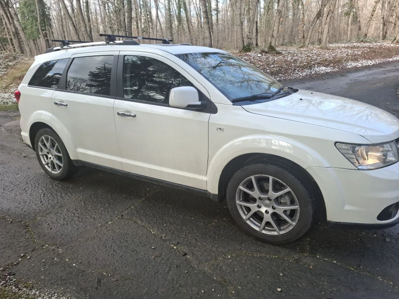 Fiat Freemont, снимка 3 - Автомобили и джипове - 53181306