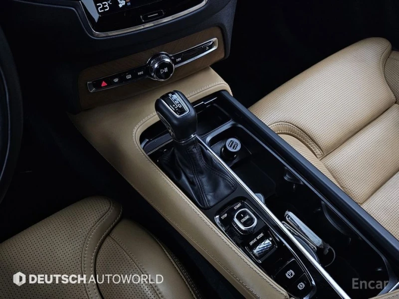 Volvo Xc90, снимка 9 - Автомобили и джипове - 53205622