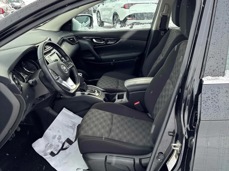 Nissan Qashqai * AWD SV CVT * CARFAX * ШИБИДАХ * , снимка 12 - Автомобили и джипове - 53259659