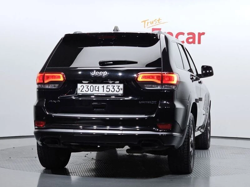 Jeep Cherokee 3.6 Limited-X| 295к.с., снимка 4 - Автомобили и джипове - 56211375
