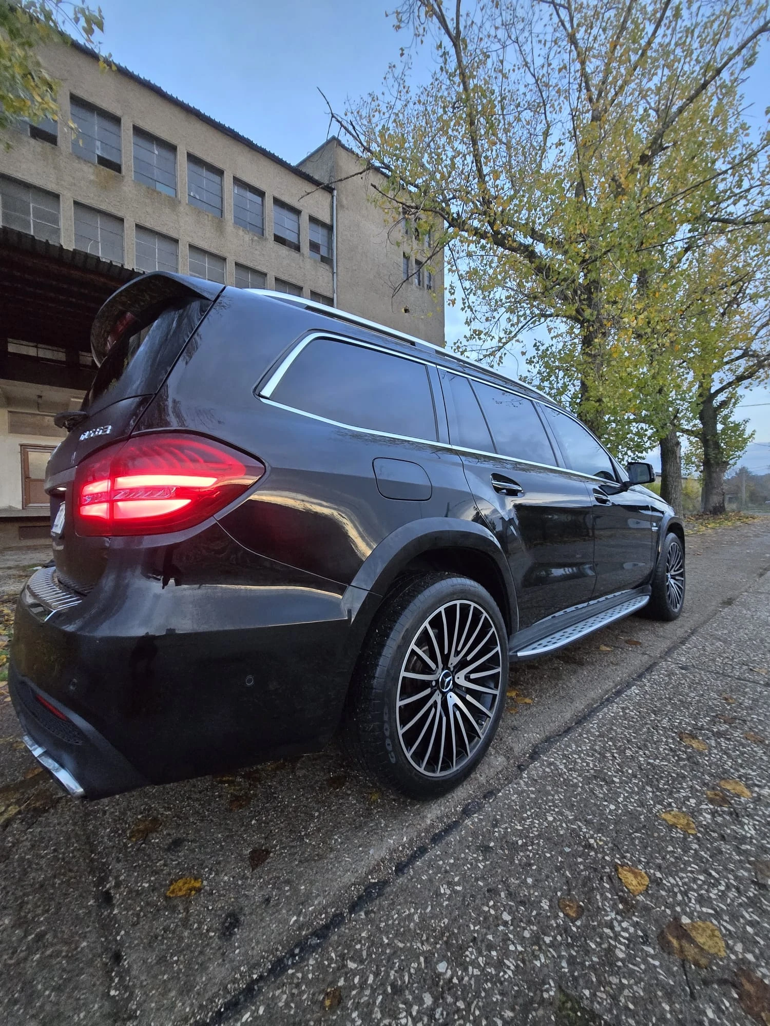 Mercedes-Benz GLS 63 AMG  - изображение 5