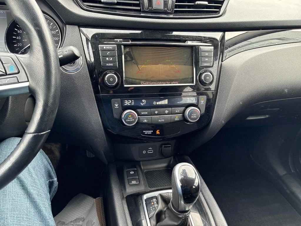 Nissan Qashqai * AWD SV CVT * CARFAX * ШИБИДАХ *  - изображение 9