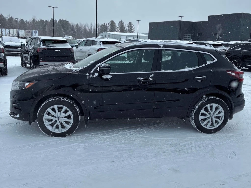 Nissan Qashqai * AWD SV CVT * CARFAX * ШИБИДАХ *  - изображение 2