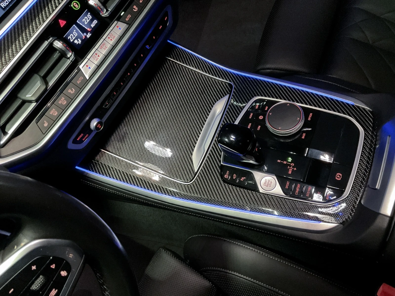 BMW X5 * Xdrive4.0i* HeadUp* 360* Pano* Keyless* B58* 8zf - изображение 9