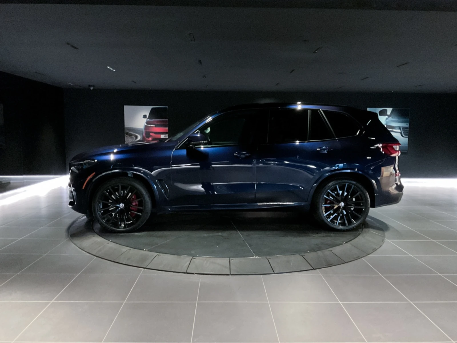 BMW X5 * Xdrive4.0i* HeadUp* 360* Pano* Keyless* B58* 8zf - изображение 4