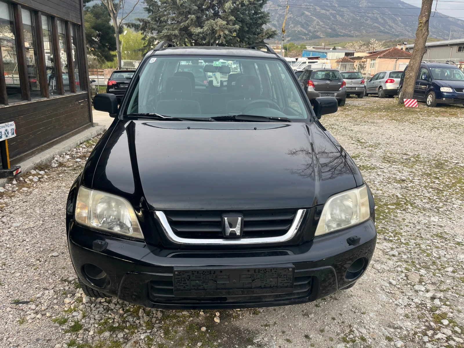Honda Cr-v 2.0i Facelift, снимка 2 - Автомобили и джипове - 54183376