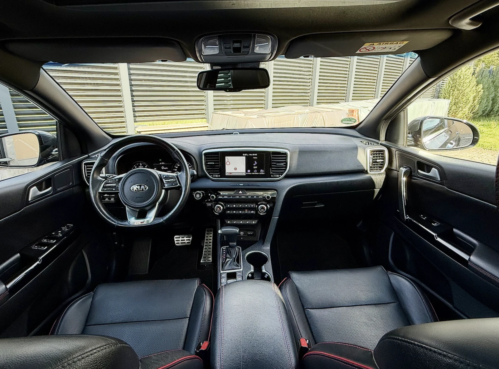 Kia Sportage 2.0d GT Line 4WD Сервизна книжка/360/JBL/Обдухване, снимка 4 - Автомобили и джипове - 54559592