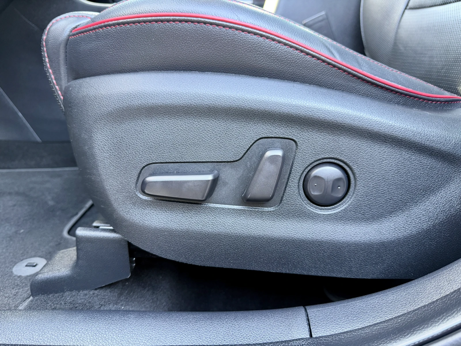 Kia Sportage 2.0d GT Line 4WD Сервизна книжка/360/JBL/Обдухване, снимка 11 - Автомобили и джипове - 54559592